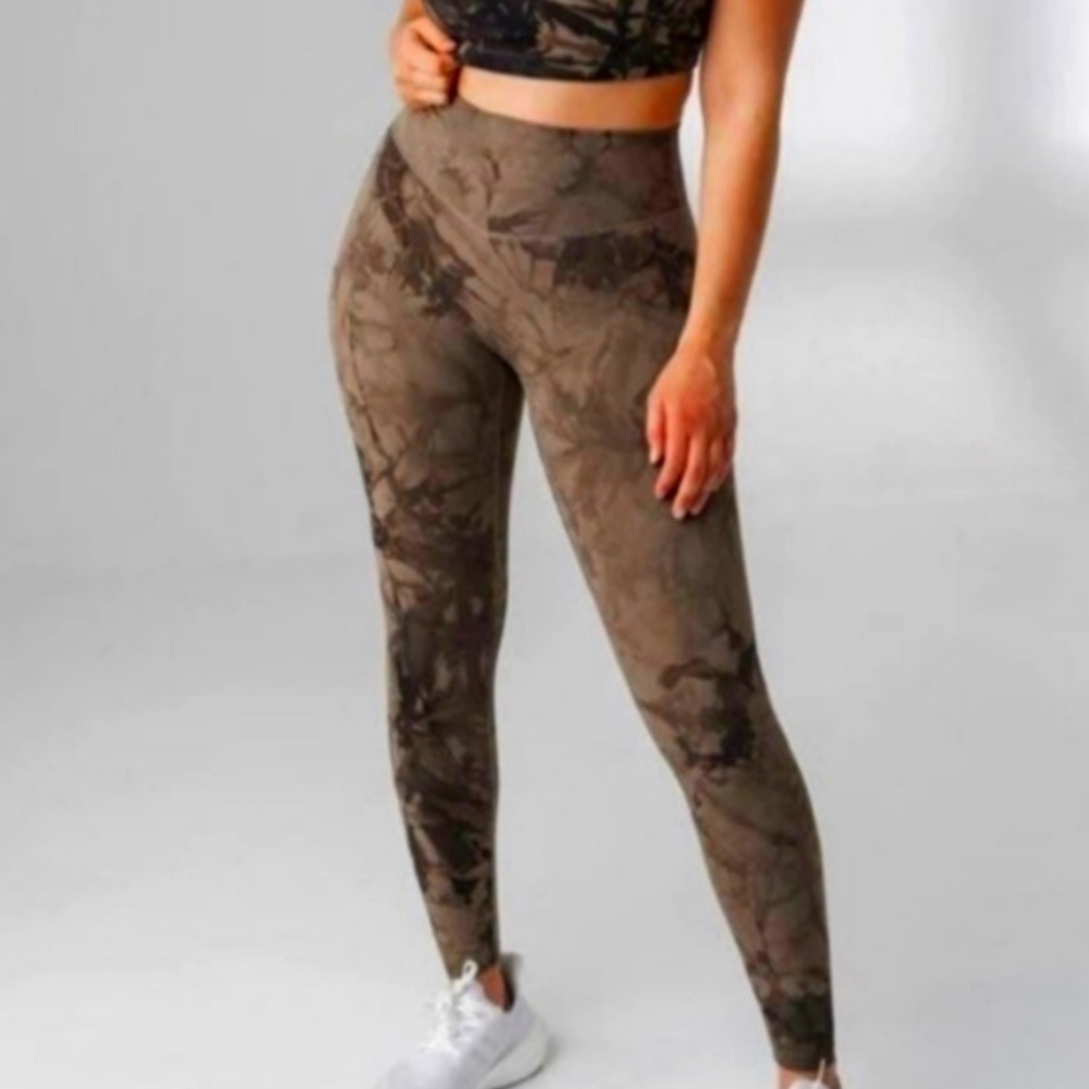 Balance Athletica / Vitality Cloud Pants - Lava Rock